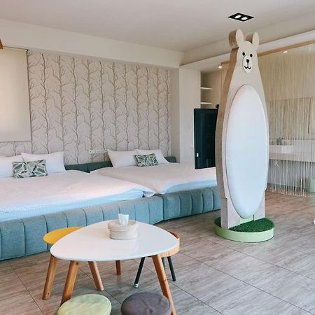 Wei Wei Chu B&B Zhuangwei Екстер'єр фото