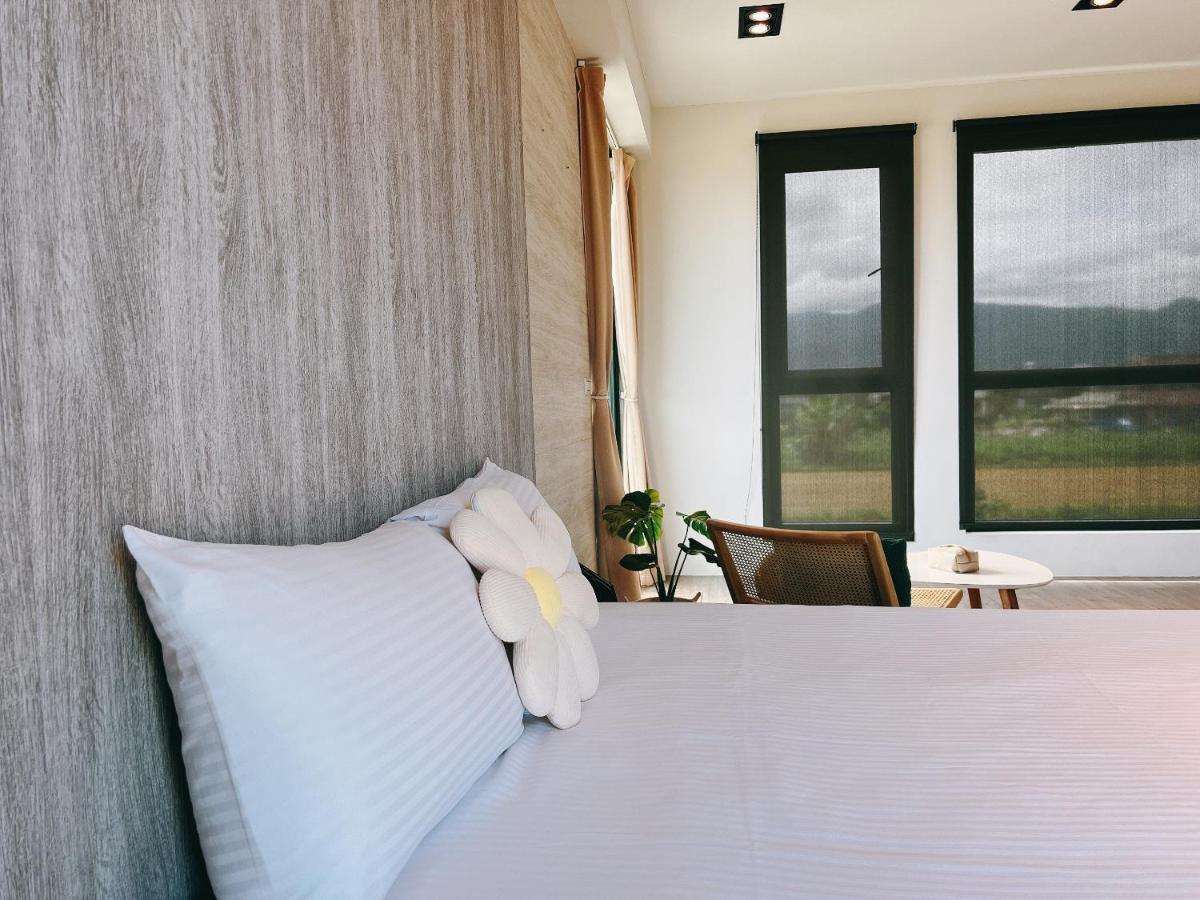 Wei Wei Chu B&B Zhuangwei Екстер'єр фото