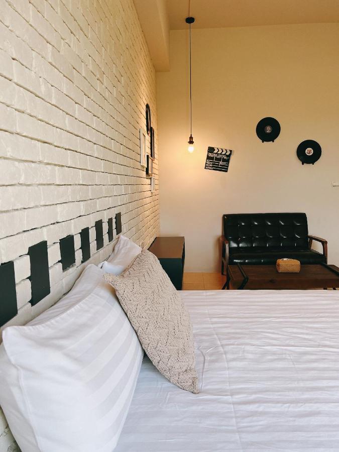 Wei Wei Chu B&B Zhuangwei Екстер'єр фото