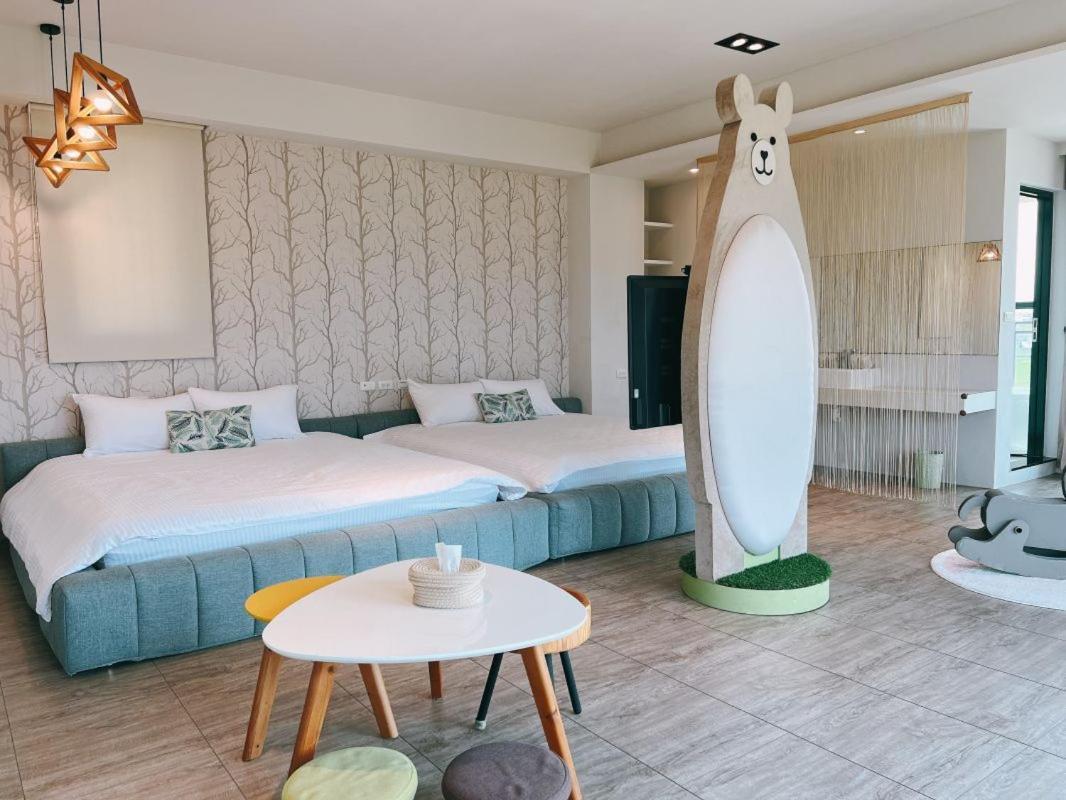 Wei Wei Chu B&B Zhuangwei Екстер'єр фото